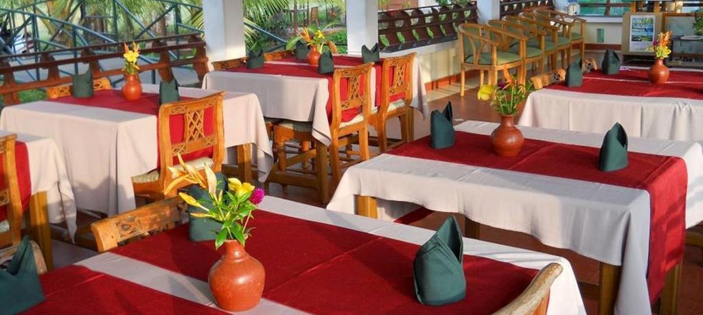 Riverine Resort Alappuzha Luaran gambar